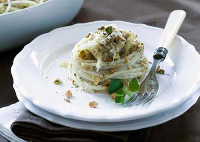 Pasta con pistachos sin gluten y baja en grasas